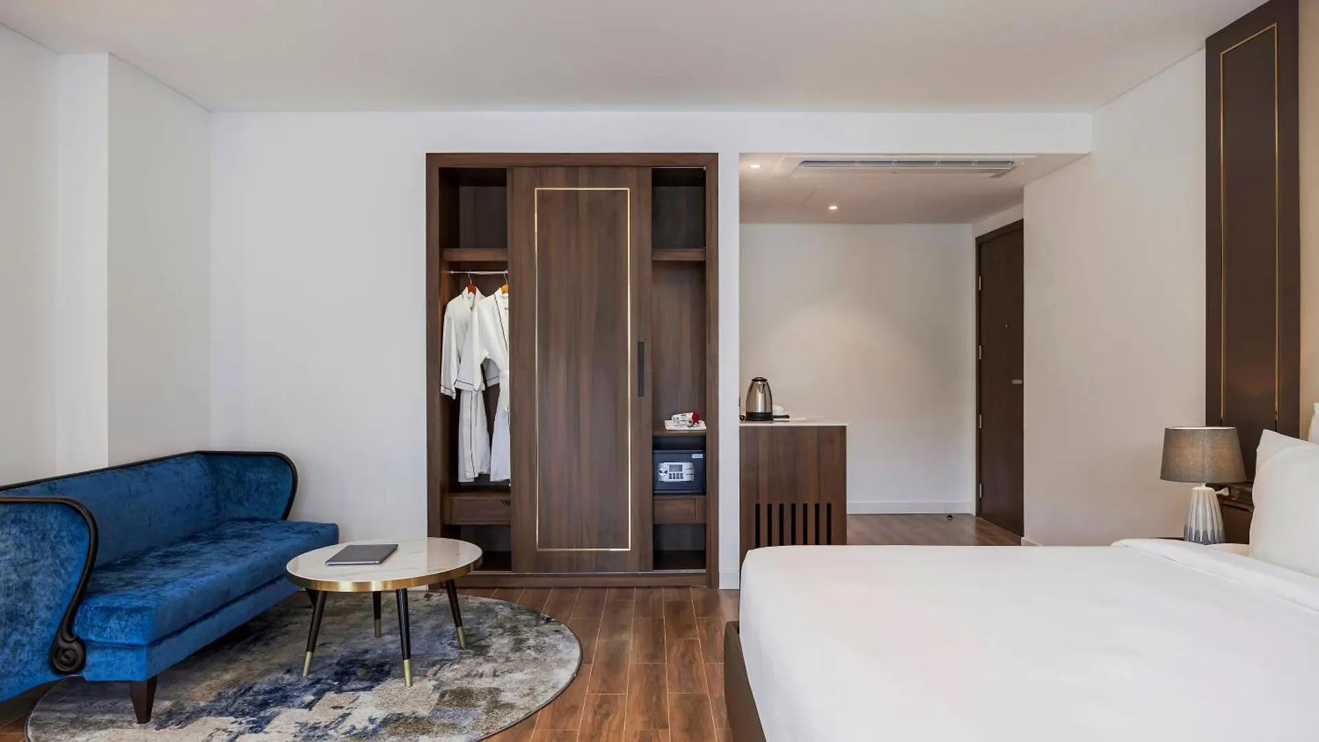 Oyster Bay Hotel Vũng Tàu