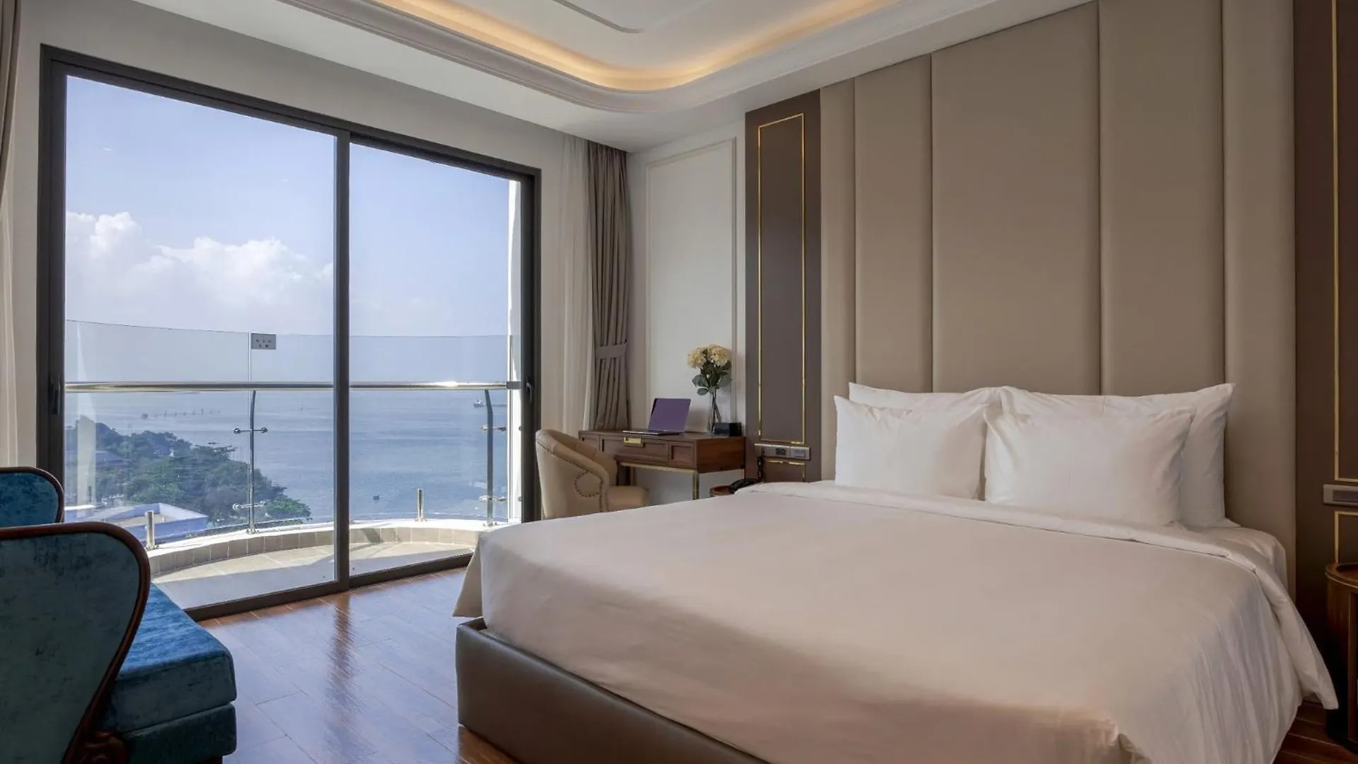 Oyster Bay Hotel Vung Tau