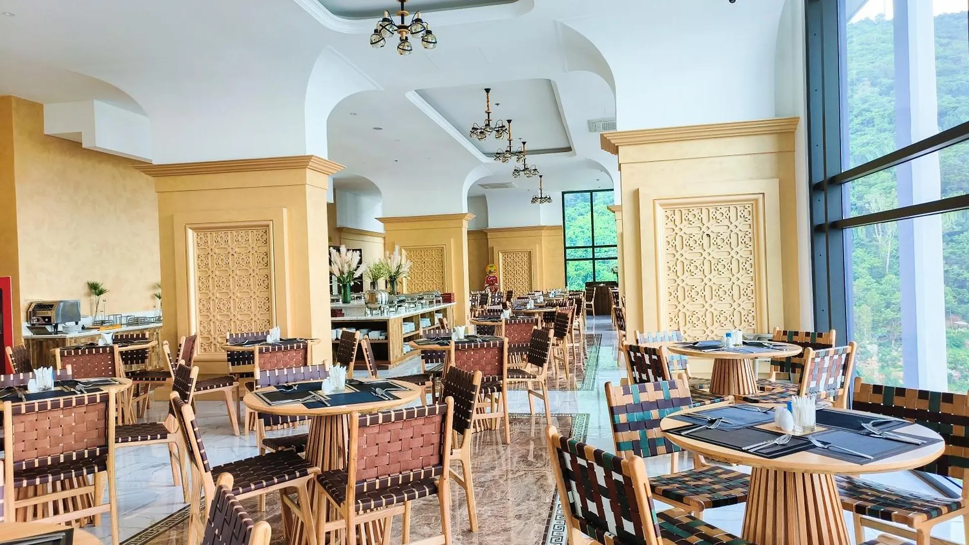 Oyster Bay Hotel Vung Tau 4*,  Vietnam