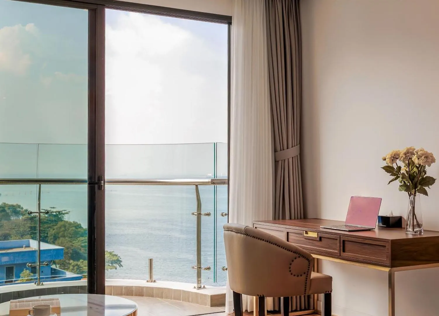 ****  Oyster Bay Hotel Vung Tau Vietnam