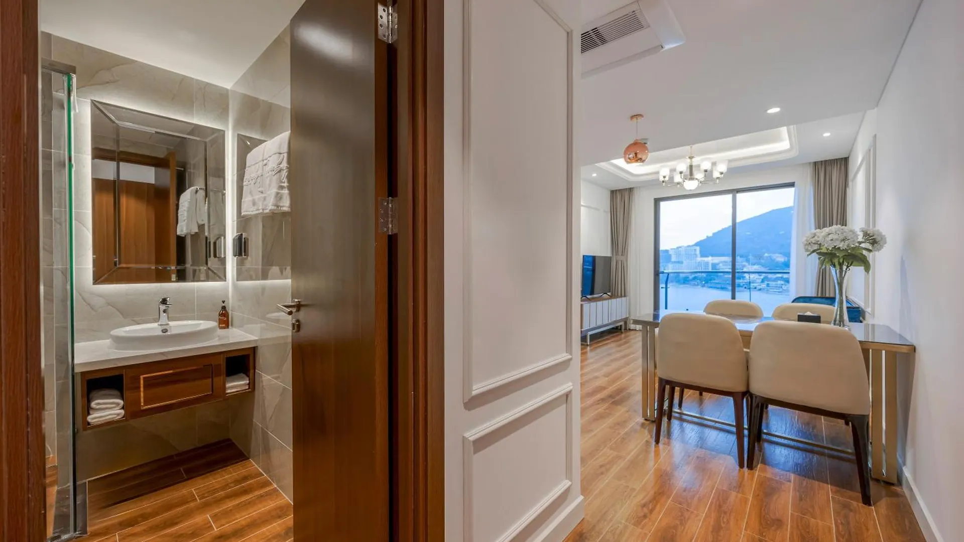 Oyster Bay Hotel וונג טאו 4*,